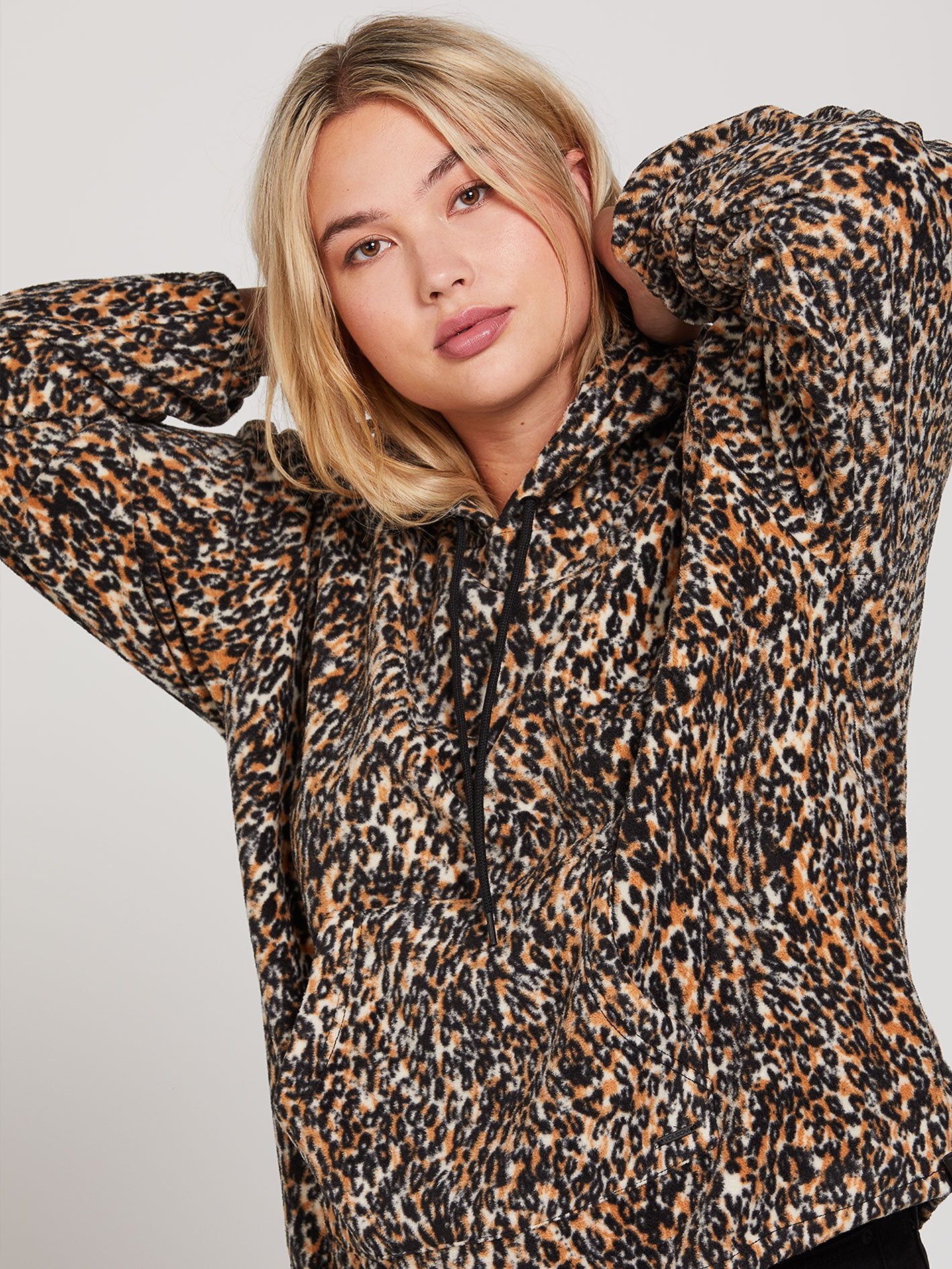 Straight Zipn Hoodie - Leopard (B3131909_LEO) [041]